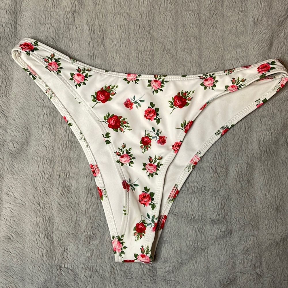 Bathing suit bottoms